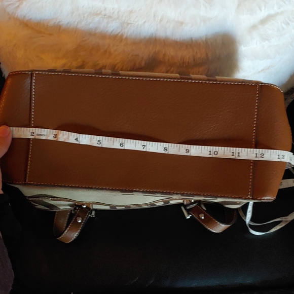 Etienne Aigner Purse, Tan Canvas - Picture 13 of 15